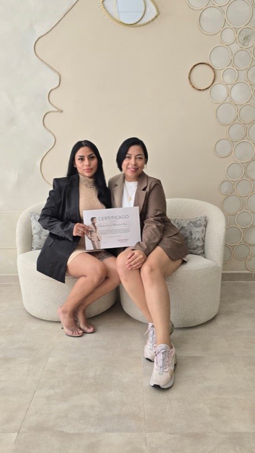 Graduación y Certificación Oficial Beladié